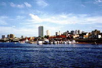 � B.Cloutier - Travel-Images.com